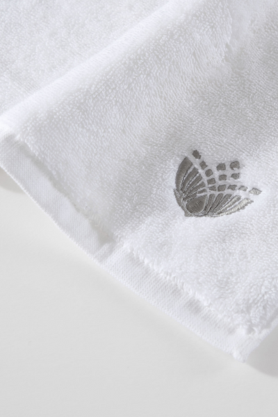 When to Replace Your Towels