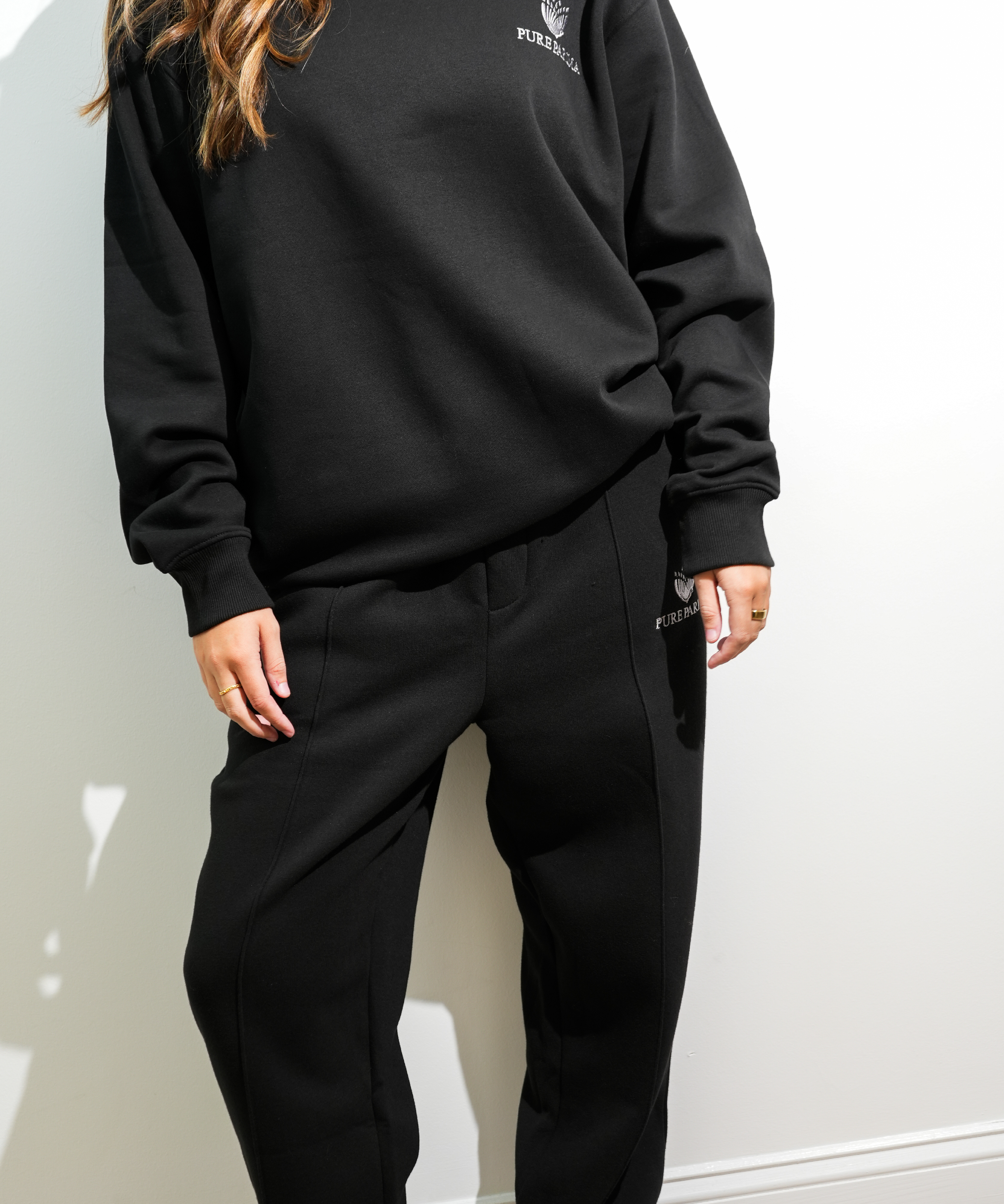 pure parima black sweatshirt and sweatpants