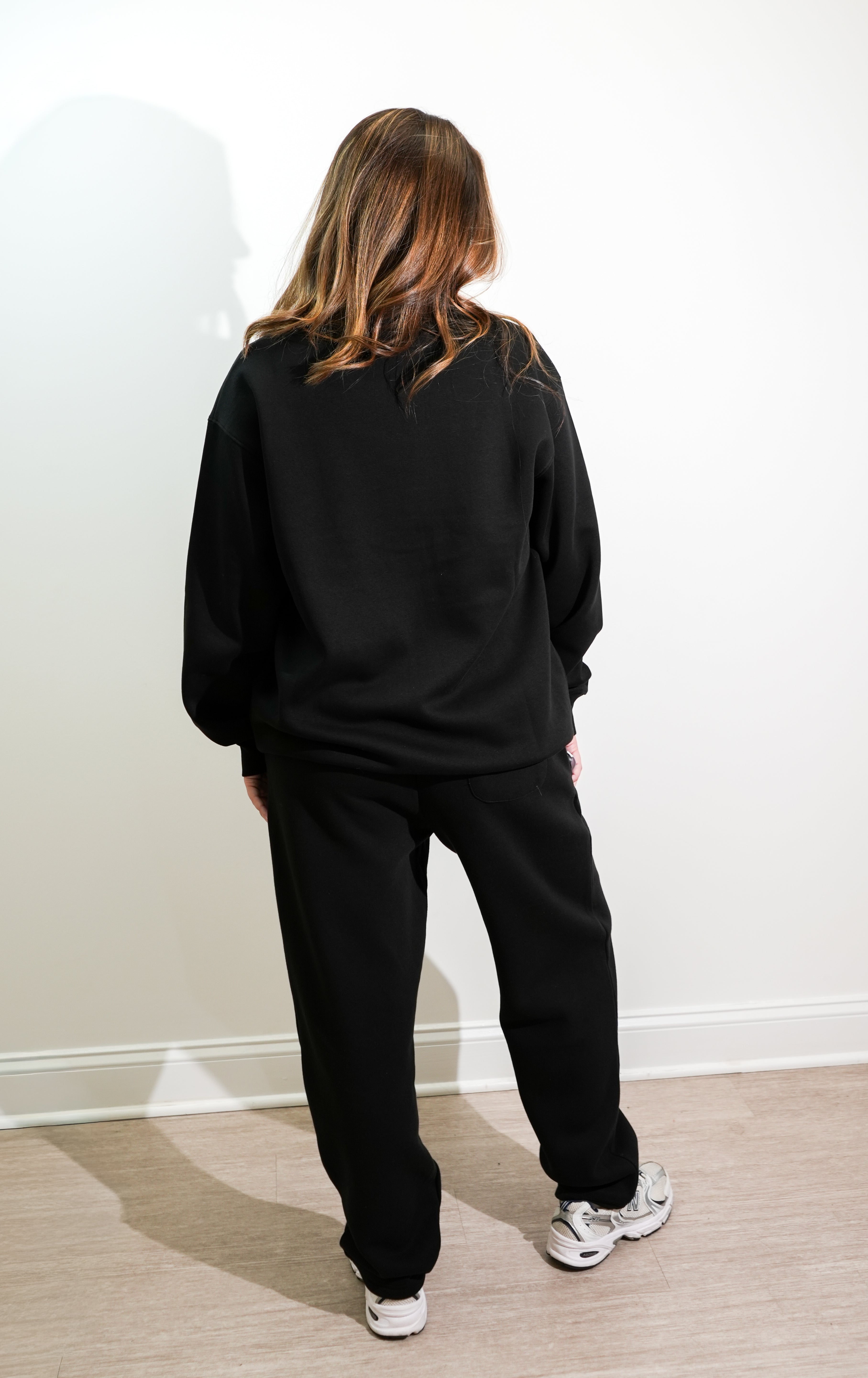 pure parima black sweatshirt and sweatpants
