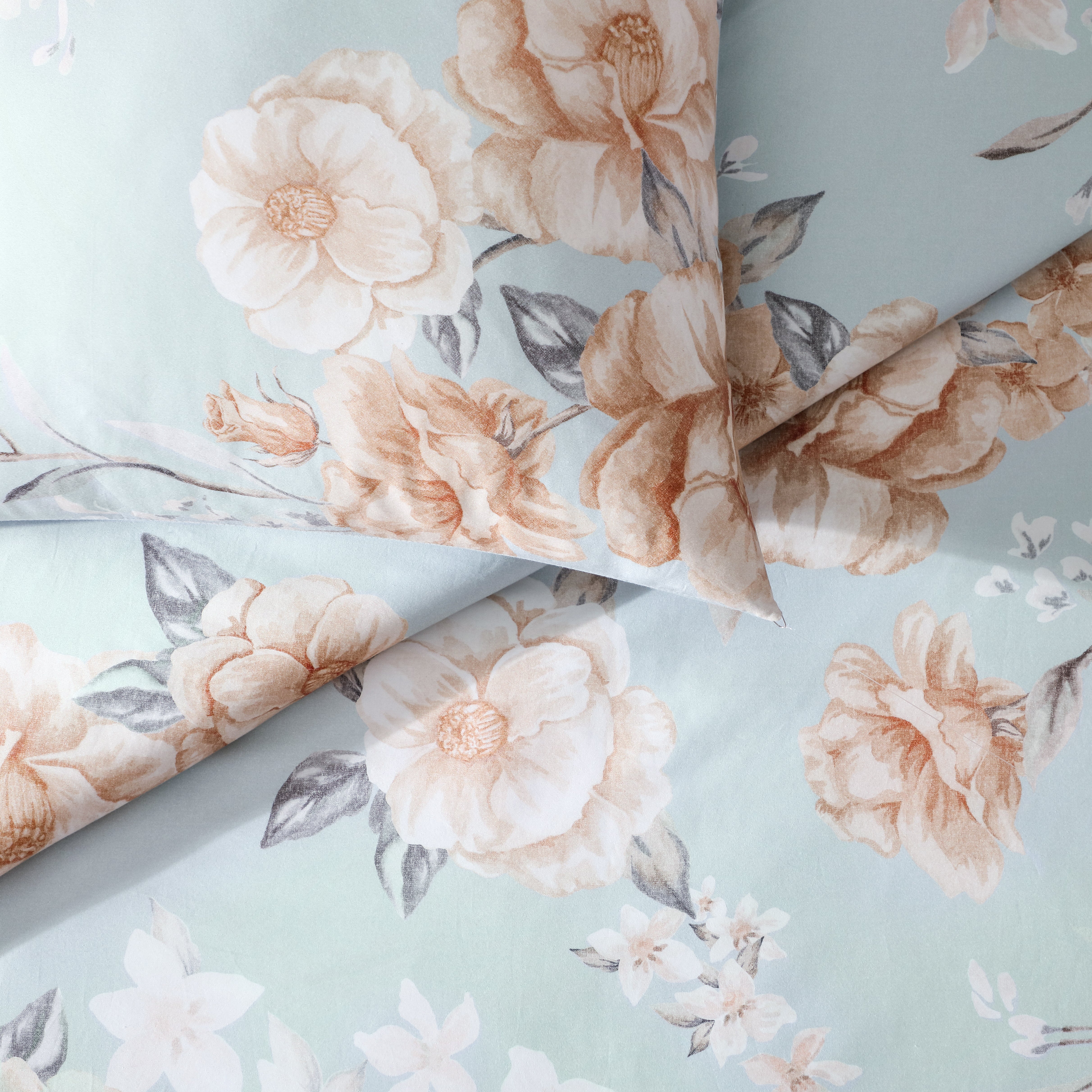 spa apriocot egyptian cotton floral print sateen duvet cover set#color_vintage-spa-garden vintage spa garden