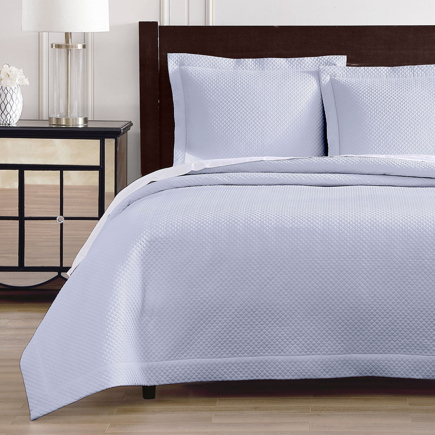 pure parima egyptian cotton diamond quilted coverlet#color_icy-blue